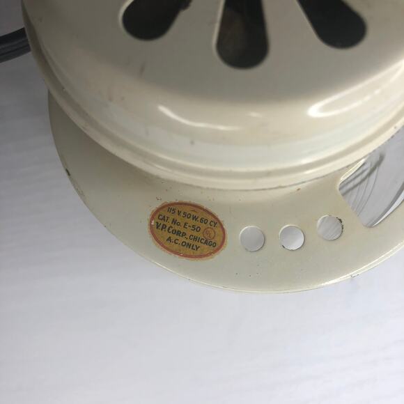 Vintage V.P. Corp Electric Food Mixer - works! - Picture 7 of 12